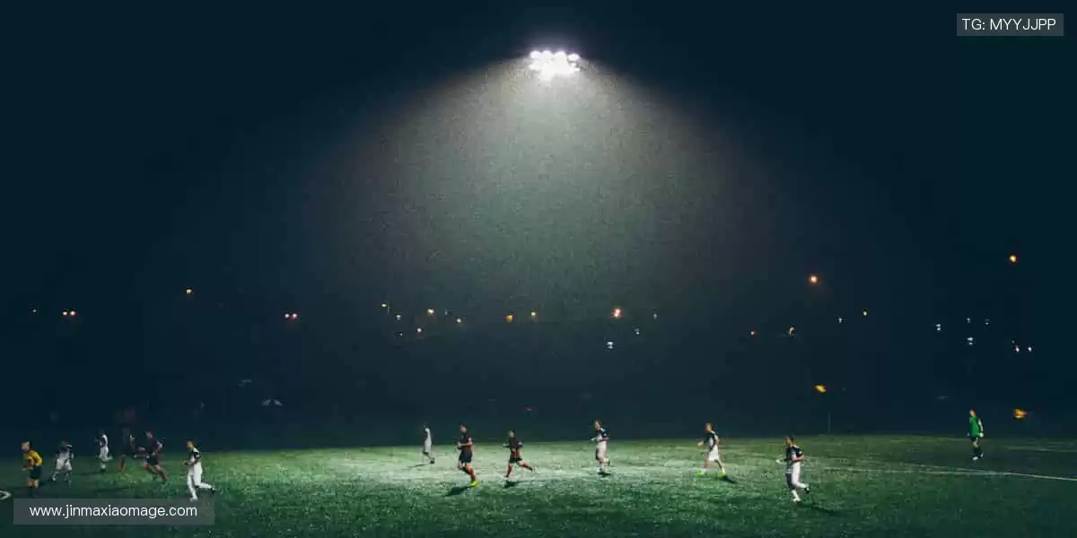 💻 零时差直播，与全球球迷同频热血！